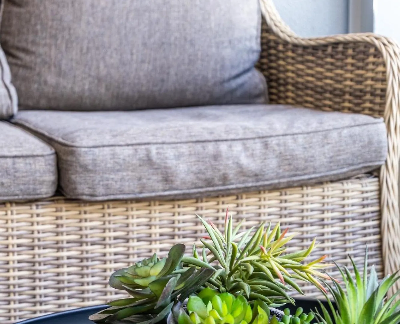 Brisbane City Luxury Riverfront Apartments Australia